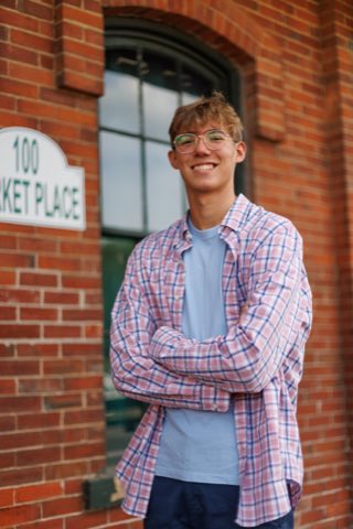 Ann Arbor senior portrait of Jude, high school water polo player