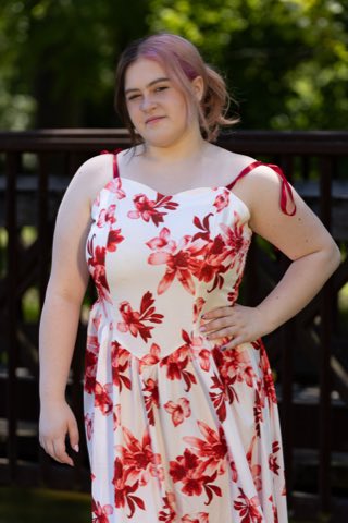 Southeast Michigan senior portrait of Peyton, high school Class of 2027